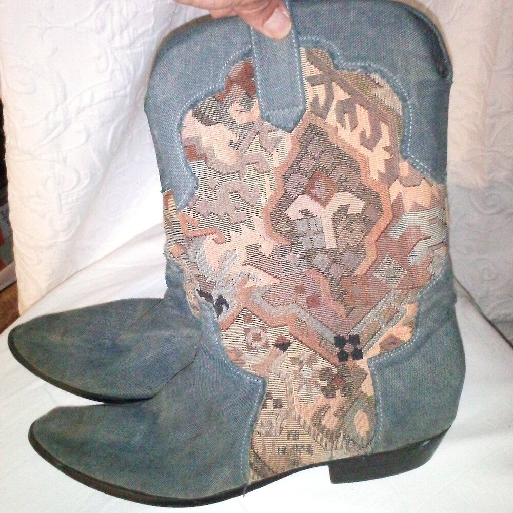 VINTAGE SIZE 12 "J. RENEE" DENIM W/TAPESTRY WESTERN BOOTS